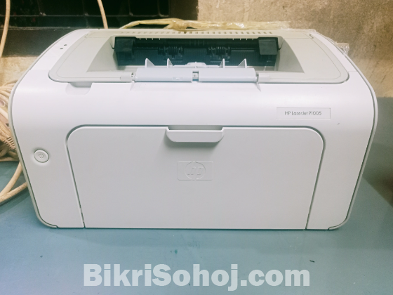 একটি HP লেজার প্রিন্টার বিক্রি হবে।